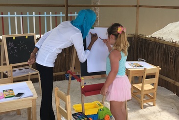 Cocoon Maldives Уроки Рисования На Мальдивах