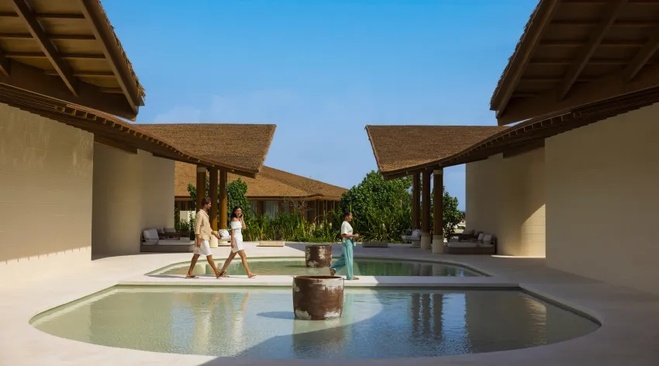 Centara Grand Lagoon Maldives