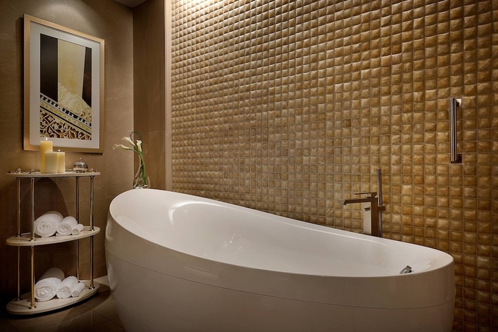 The Ritz-Carlton, Dubai