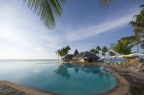 Veligandu Island Resort