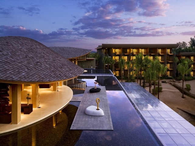 Renaissance Phuket Resort & Spa